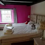 Hotel The Dante Arms 5*