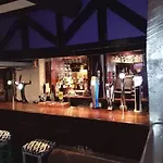 The Dante Arms Hotel 5*