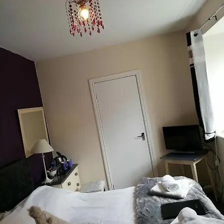 The Dante Arms Отель 5*