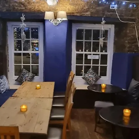 Hotel The Dante Arms 5*