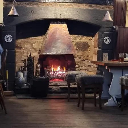 The Dante Arms Hotel