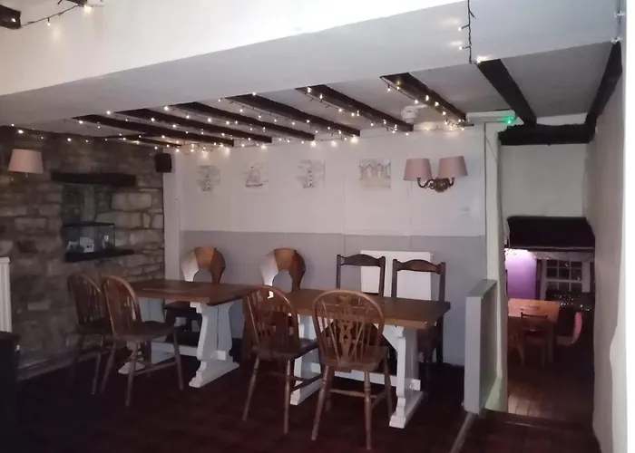 Hotel The Dante Arms 5*