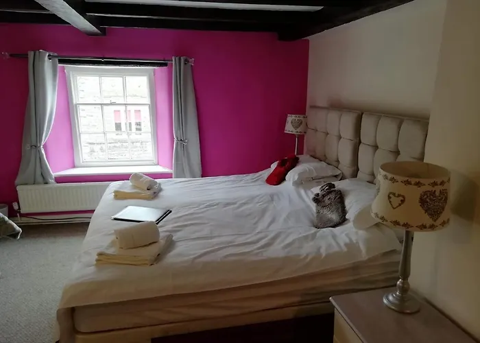 Hotel The Dante Arms 5*