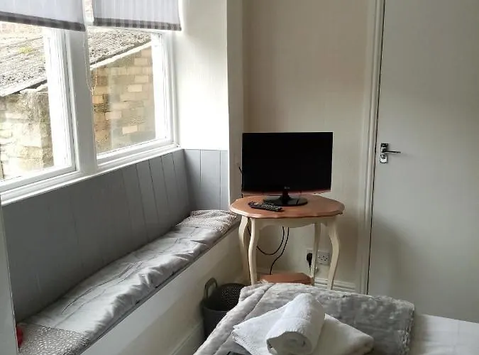 The Dante Arms Hotel