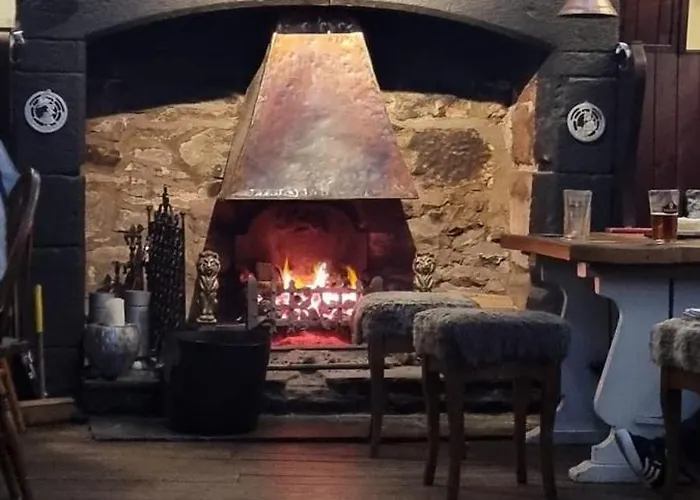 The Dante Arms Hotel